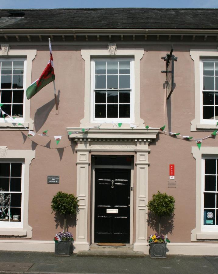 The New White Lion Hotel Llandovery Exterior foto